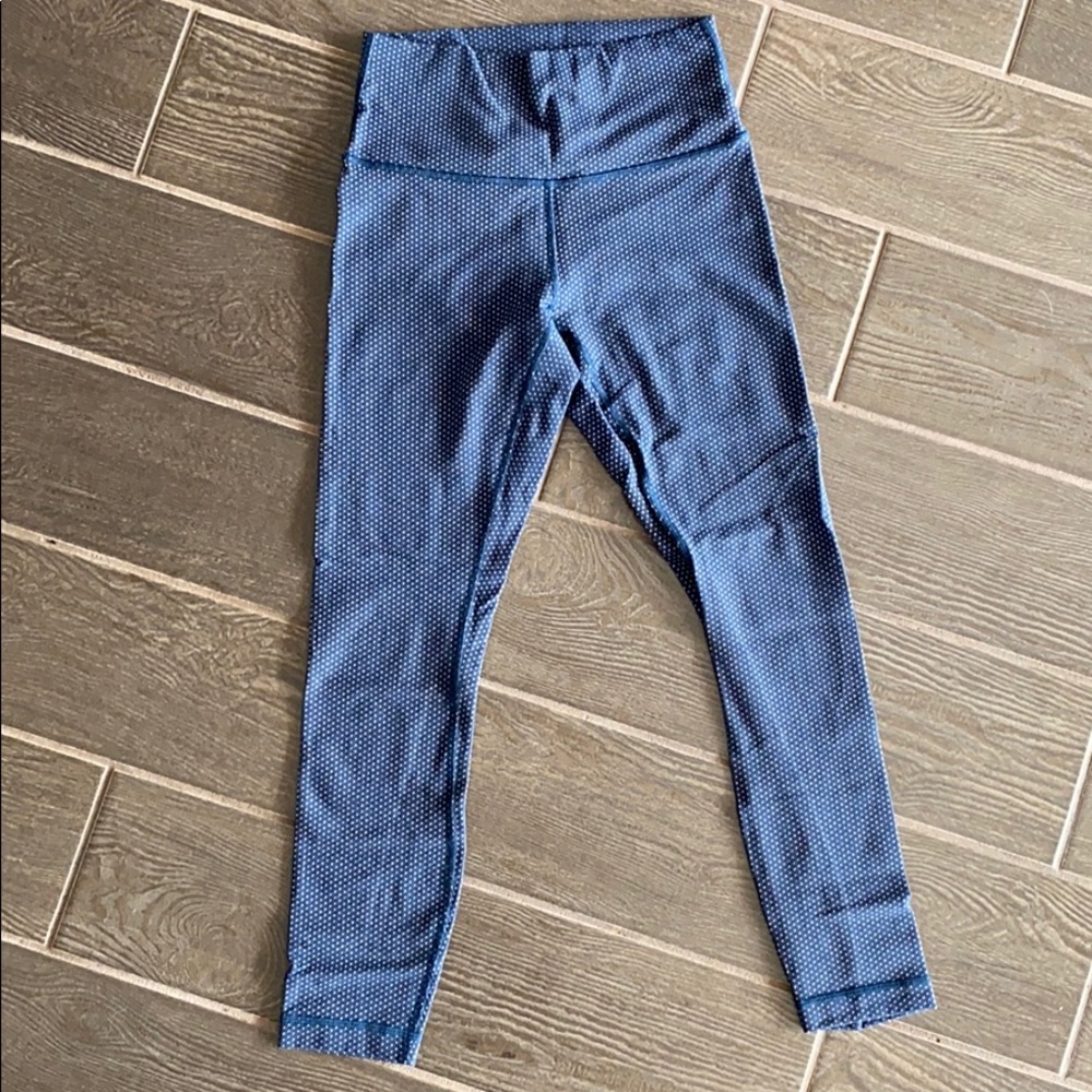 Lululemon - Wunder Under 25” Pant.
